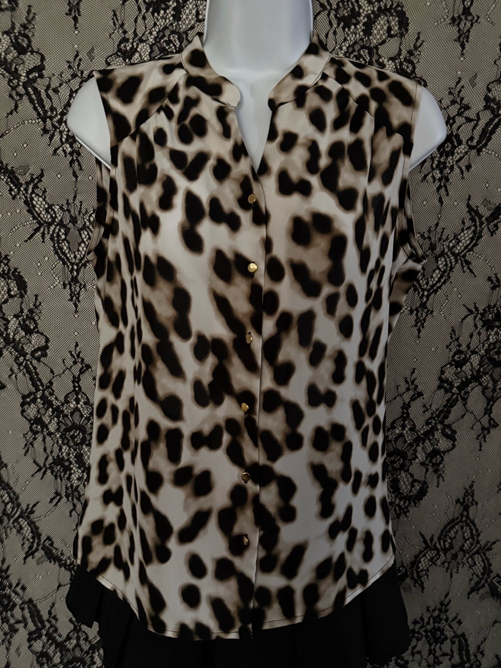 Calvin Klein Size M Womens Animal Print V-Neck Sleeveless Stretch Blouse